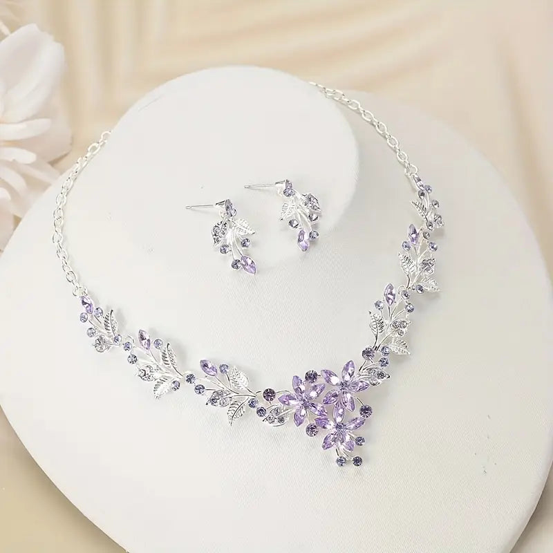 Elegant Floral Jewelry Set with Sparkling Rhinestones.